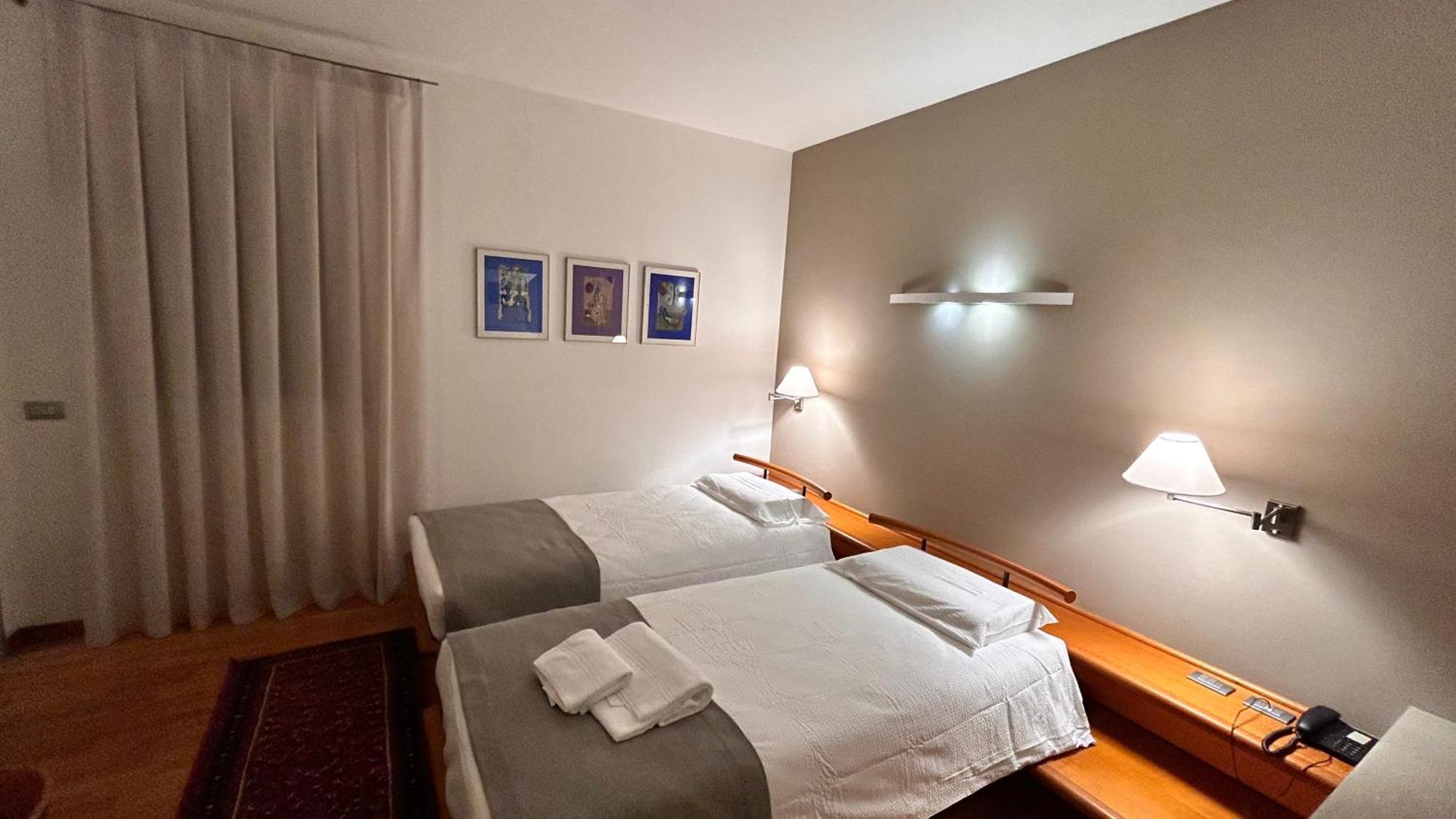 Hotel Centrale Resana エクステリア 写真