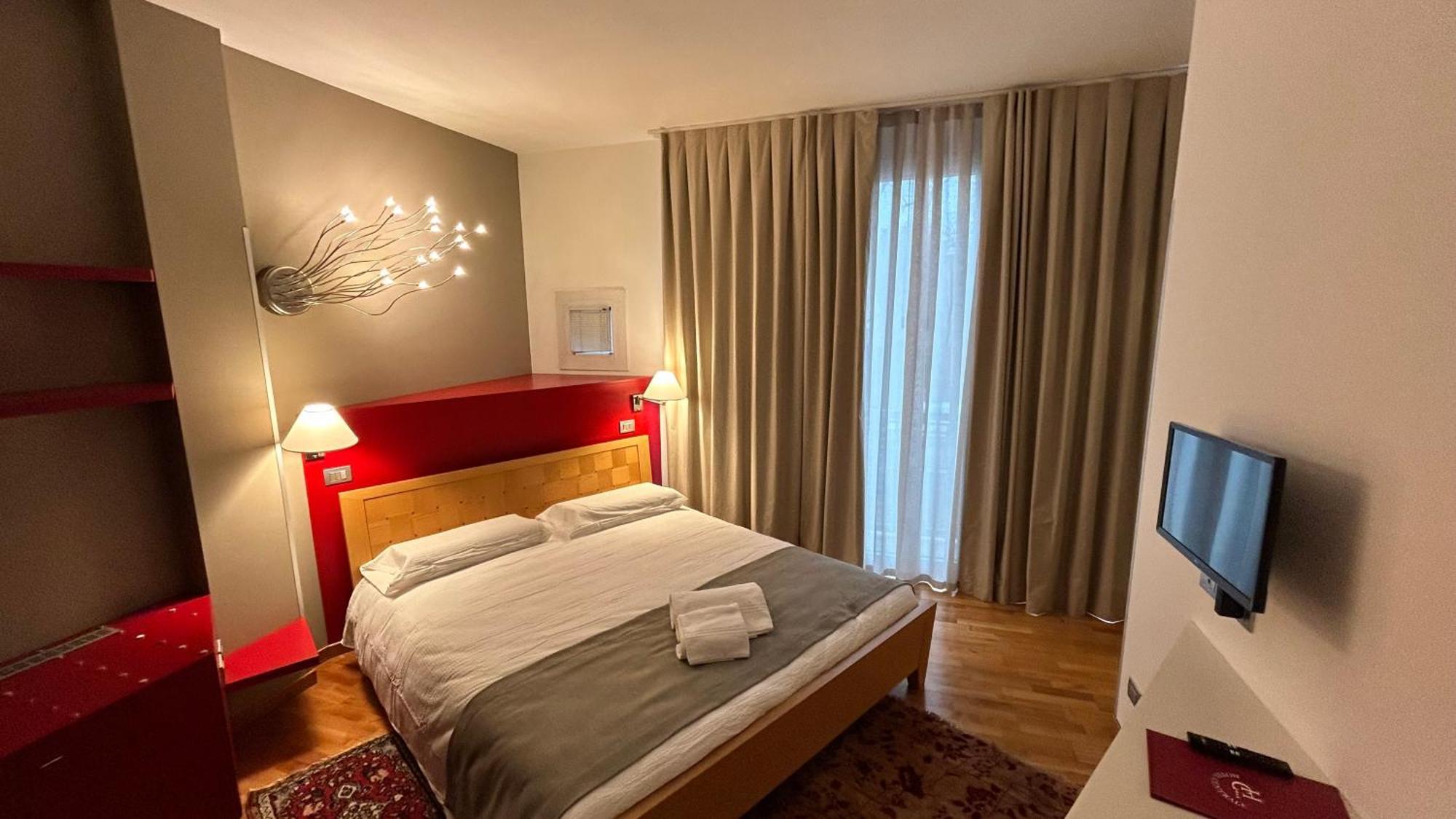 Hotel Centrale Resana エクステリア 写真
